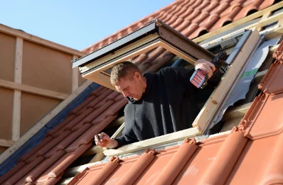 Pose de fenêtres de toit Velux à Odomez
